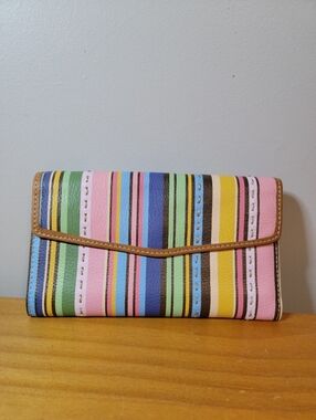 VINTAGE FOSSIL Trifold Wallet Leather Multi Colored Rainbow Stripe